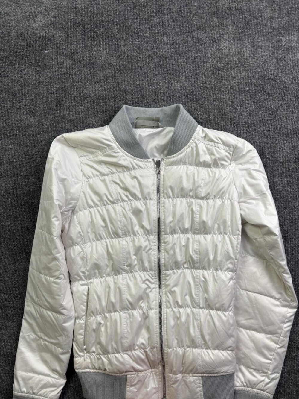 Athleta Dobby Down Jacket Womens XS Puffer Bomber Full Zip Lightweight‎ Warm